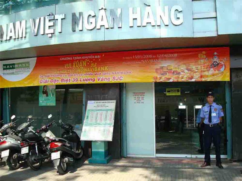 Bảo vệ ngân hàng - Công Ty TNHH Dịch Vụ Bảo Vệ Tuổi Trẻ Việt